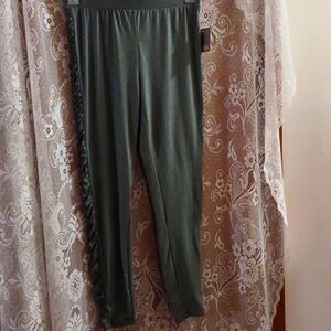 New‎ Falls Creek Women's Size M gray ruched legging stretch pants sheared sides
